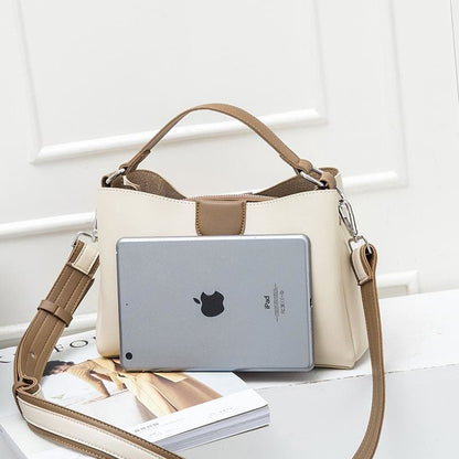 Elegant Women’s Leather Handbag